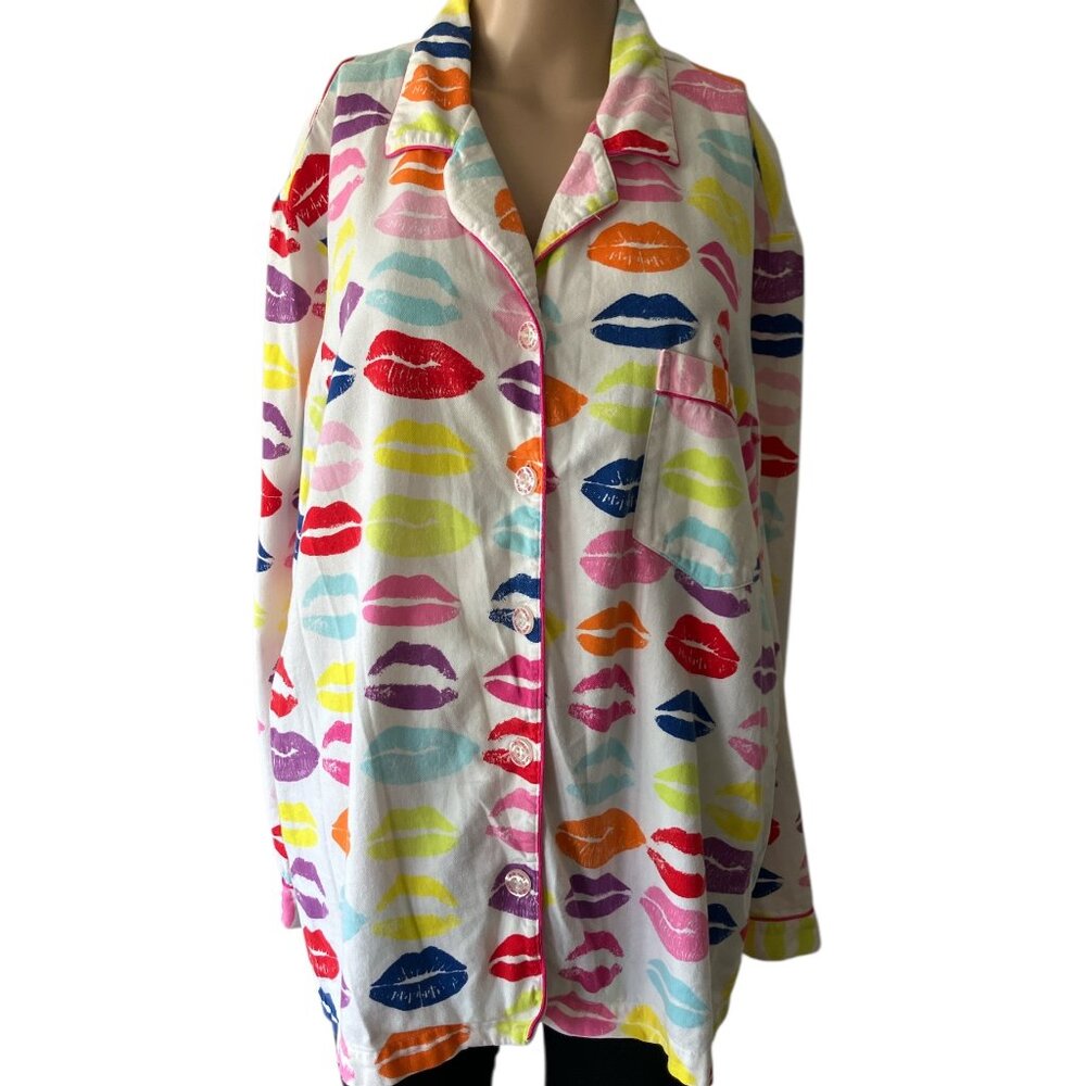 Victoria's Secret Lip Print Intimate Flannel Style Pajama Top